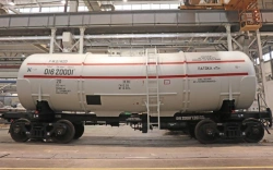 Tank wagons for molasses and vegetable oils, model 15-6900-04