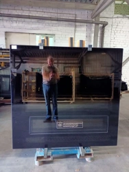 Glass Tram car 71-421 window with vent 1,345*1,436 DAG 1139.2