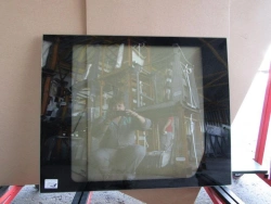 Glass No.1 left GAZ A65R52-5403063