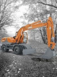 Single-bucket wheeled excavator E170W with 3000 mm long arm, 1 m.cu. bucket