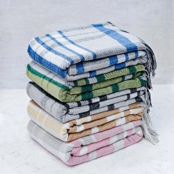 Plaid of pure linen fabrics