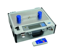Pulsed ultraviolet installation with remote control panel and automatic setting of working time, for disinfection of air and sur