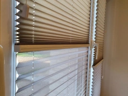 Plissé curtains