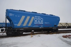 Hopper wagon of hopper type for grain transport model 19-6870