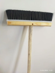 Polypropylene bristle floor sweeping brush with handle