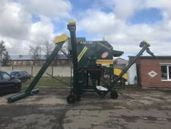 Grain cleaning combined self-propelled machine MZK-12S