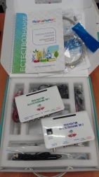 Digital laboratory for science Middle school