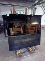 Glass Tram car 71-421 window with vent 1,345*1,436 DAG 1139.1