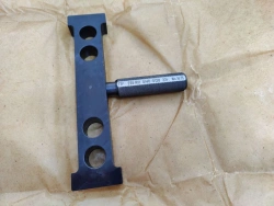 Non-passing smooth plugs with inserts with diameters over 100 to 300 mm