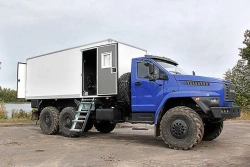 Vehicles for oil and gas well servicing (workshop/auto laboratory van) type 6YN31, modifications