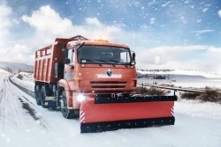 Combined road sweeping machine MKDU-2