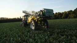 Trailed boom sprayer OPG-3700/24MK of Gvarta-8 series
