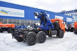 Crane-manipulator automobile (truck tractor); Truck tractor with CMU, UZST brand, type UZST03, modification 483T-26 on chassis K