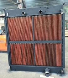 Analogue of Cummins KTA50-G3 radiator, water