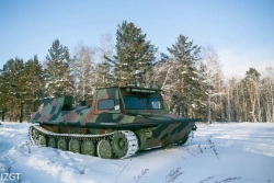 Snowmobiler model TG-126-04