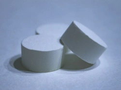 Cerium (III) zinc-fluoride sulphide for vacuum spraying