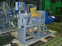 Single worm rubber processing machine MCHT-90/6-L-CHB