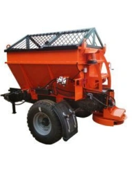 Semi-trailed municipal sand spreader model PRK-2,5