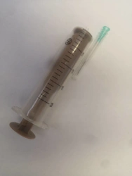 Injection syringe single use sterile two-detailed 20B "Luer" complete with 0,8x40 injection needle