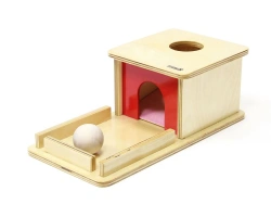 Manual box with a ball