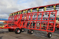 Medium seedbed cultivator Tillermaster 12000