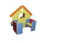 Russian hut play area