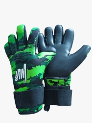 Football gloves for goalkeeper