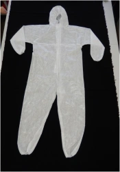 Single-use non-sterile isolation suit SIMPATICA 1-01/1-02/1-03/1-04/1-05 as part of SIMPATICA Expert