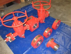Service for the manufacture of spare parts, tools and accessories (spares) - flange connections