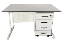 Laboratory desk MGS3.086