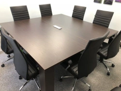 Conference table 100*100*75, "Bourne Optima" B 123