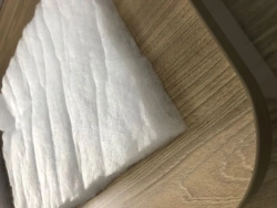 Nonwoven thermally cross-linked bulk nonwoven fabrics, calendered from synthetic fibre Stratex type Micro, articles St