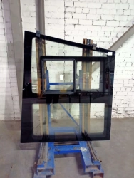 Glass Tram car 71-421 Cab window 1,318*1,536 DAG 1139.11-01