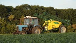 Trailed boom sprayer OPG-3700/24MK of Gvarta-8 series
