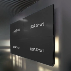 LigaSmart information display device (based on LCD panels), model VW (video wall).