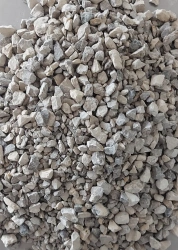 Crushed stone mixture of fractions from 5 (3) to 20 mm.