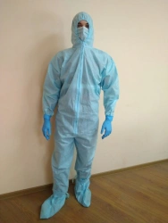 Set of protective clothing from nonwoven materials, disposable, sterile KZ - 006 - "Meditek" according to TU 9398-006-55694147-2