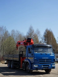 Special purpose vehicle with KMA type hydraulic loading crane on the basis of KAMAZ 65117 and its modifications 64K32N-UM