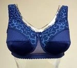 Bra for fixation of breast exoprosthesis LF-90k