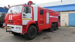 Aerodrome fire fighting vehicle AA-8,0/60-50/3(43118)