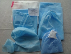 Set of protective surgical clothing, single-use, sterile and non-sterile