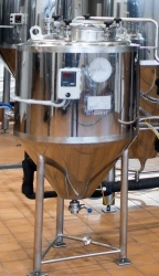 Tank for yeast OD, capacity 50-50000 litres (0,05-50 cubic metres), made according to TU 5131-003-53838447-2014