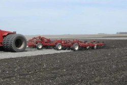 SALFORD 700 series field cultivator