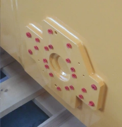 12447704 Threaded pad placement