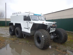 "Predator-3920A" Wheeled snowmobiler