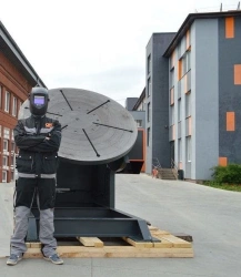 Welding manipulator complete with cabinet and control panel MS-100 UZ