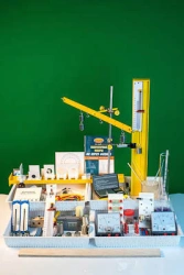 Set of equipment for laboratory works and student experiments (on the basis of sets for OGE) (item 16085)