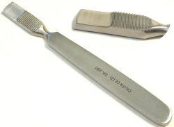CILITA surgical instruments with cutting and percussive sharp (cutting) edge: Raspers