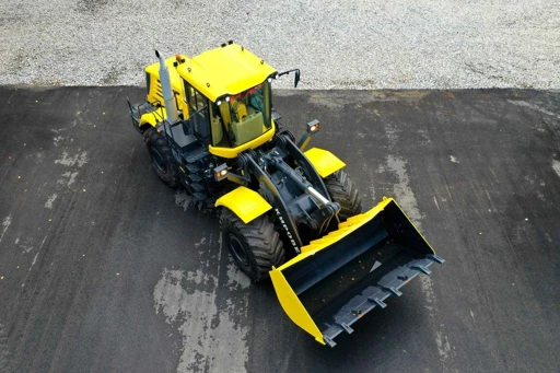 Kirovets Front Loader 235HP Single Bucket