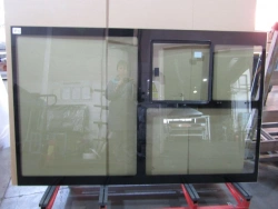 Sidewall window glass right with a vent GAZ A63R42-5403082